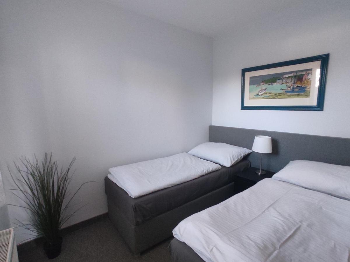 Domo Apartment Stredokluky Екстер'єр фото