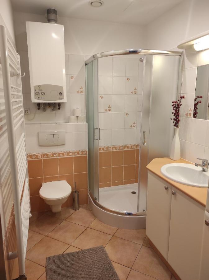 Domo Apartment Stredokluky Екстер'єр фото